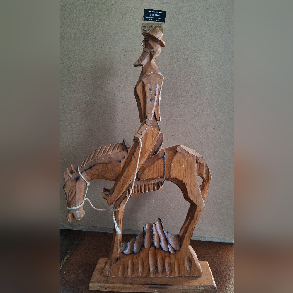 Wood Hand Carved Don Quixote Statue